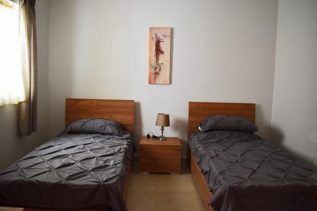 Da Vinci 3 Bedroom Apartment เมลลิฮา ภายนอก รูปภาพ