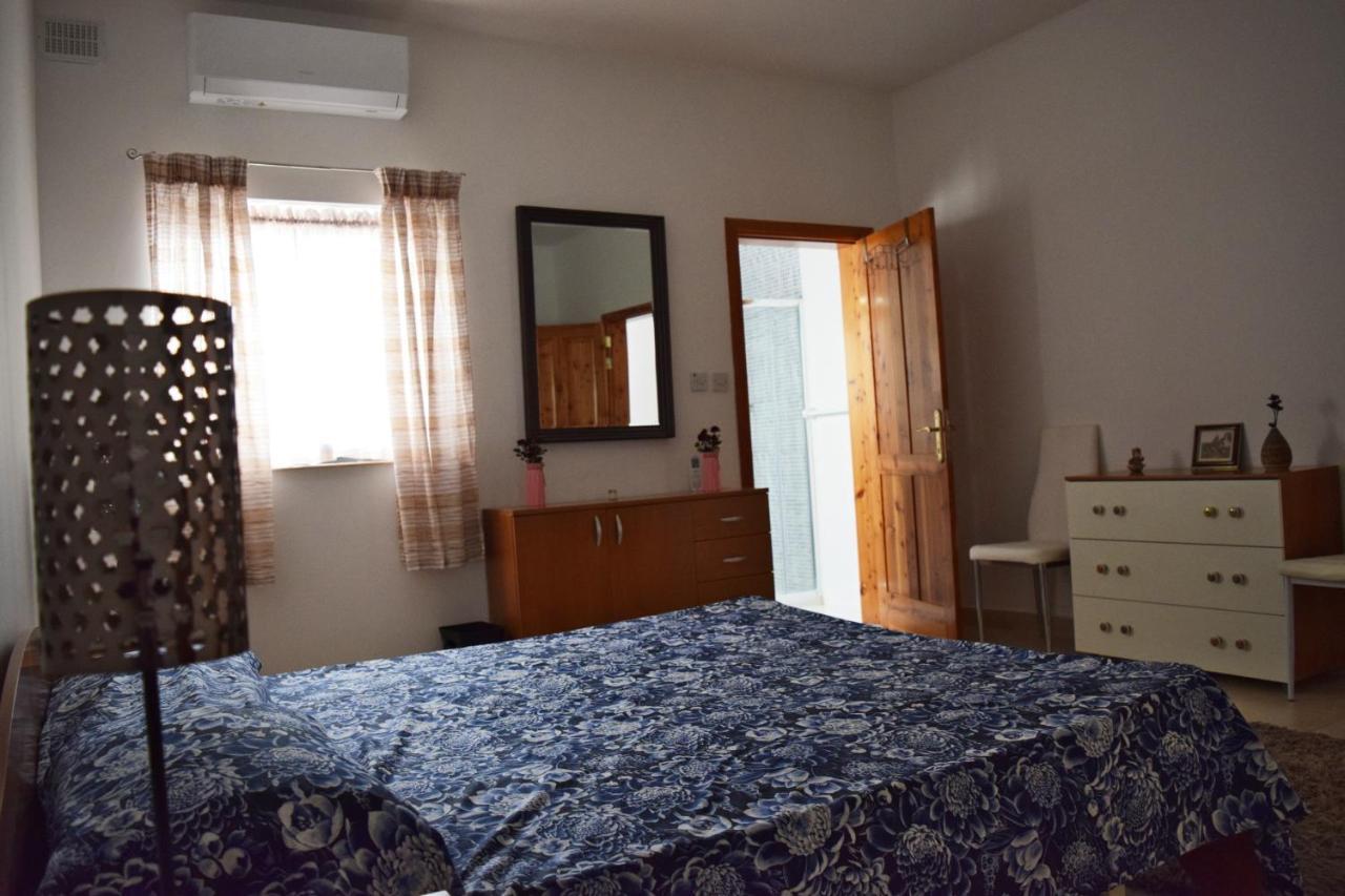Da Vinci 3 Bedroom Apartment เมลลิฮา ภายนอก รูปภาพ